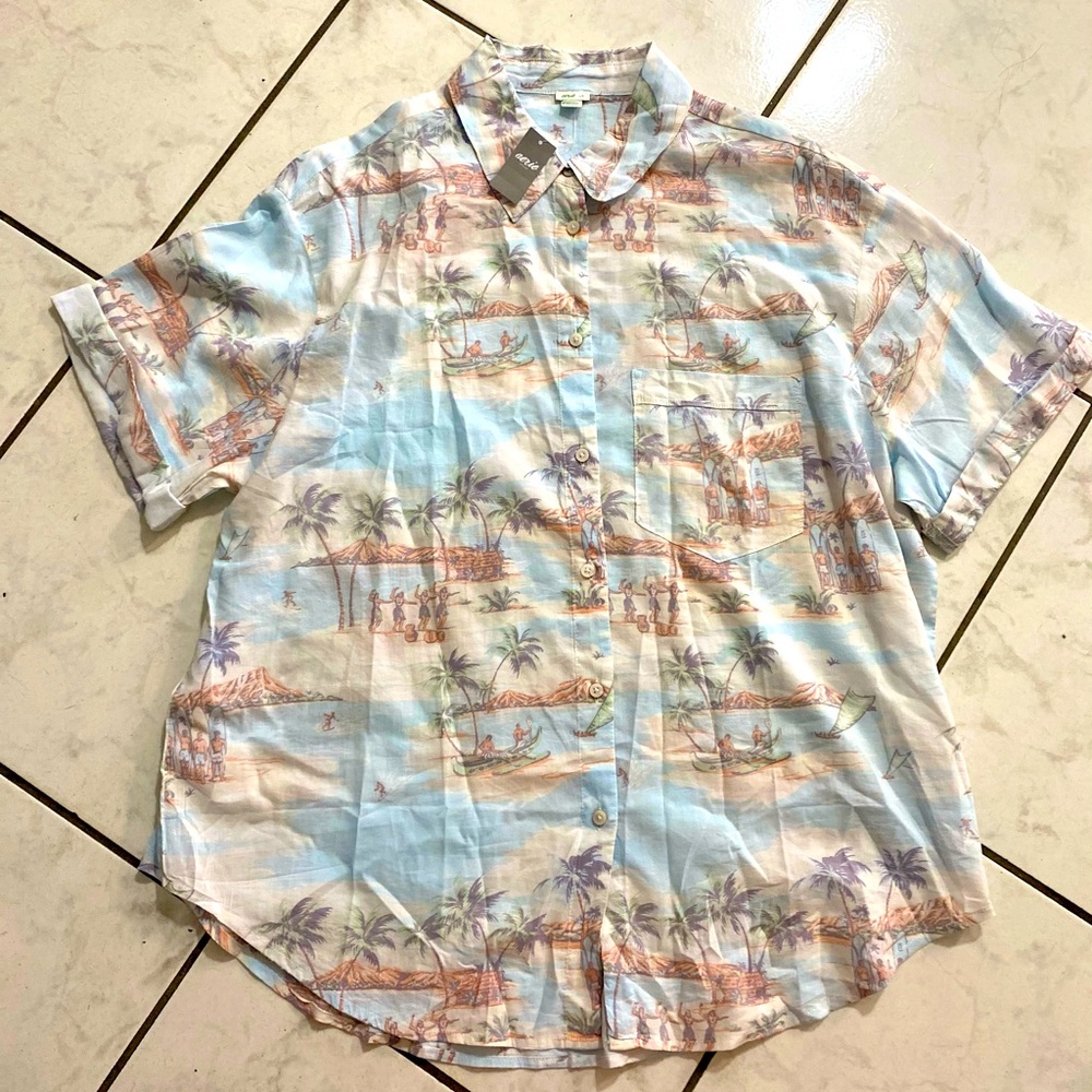 Beach Motif Button Down
